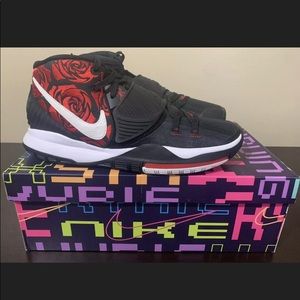 SIZE 13 DEADSTOCK LIMITED 813 PAIRS WW SIZE 13 DE